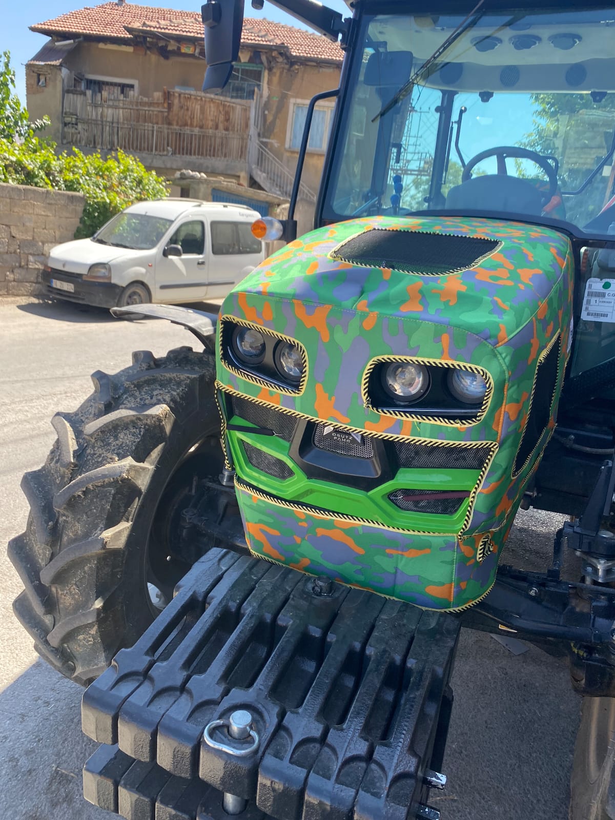 DEUTZ-FAHR 4080 – 4090 – 4100 TRAKTÖR KILIFI