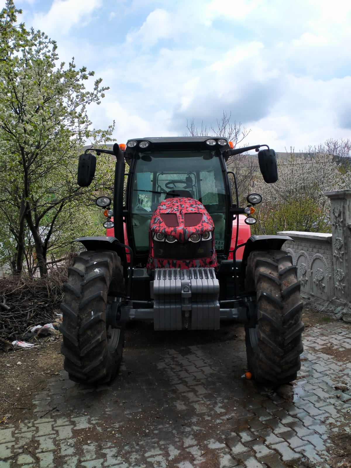 Massey Ferguson 5713 S Traktör Kılıfı – Su Geçirmez, UV Korumalı, Tam Uyumlu Branda