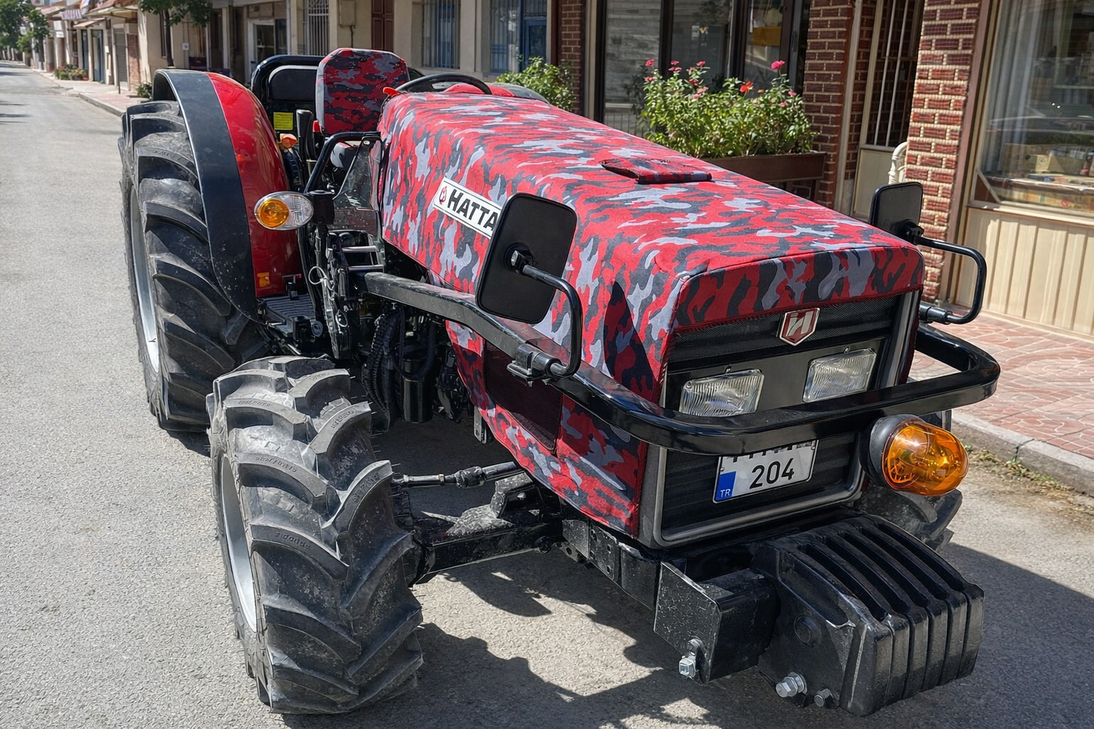 Hattat 260G Traktör Kılıfı – Özel Üretim, Su Geçirmez, UV Korumalı Branda