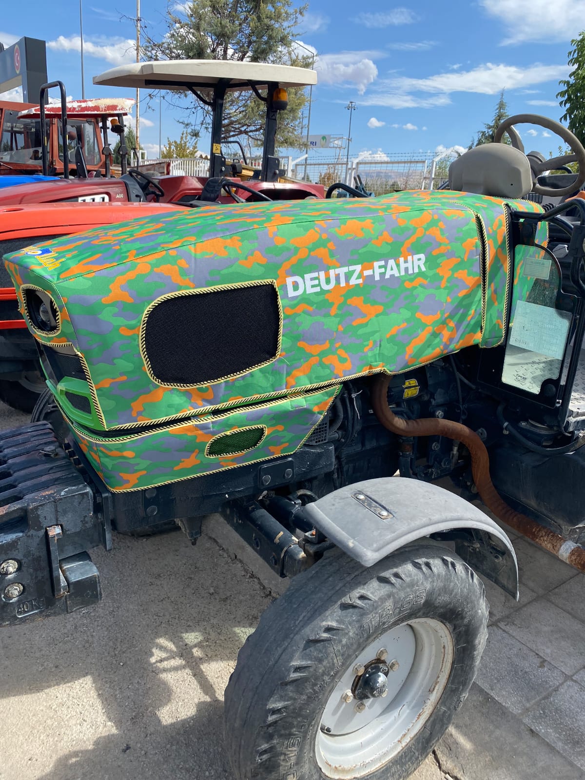 DEUTZ-FAHR 4065E TRAKTÖR KILIFI