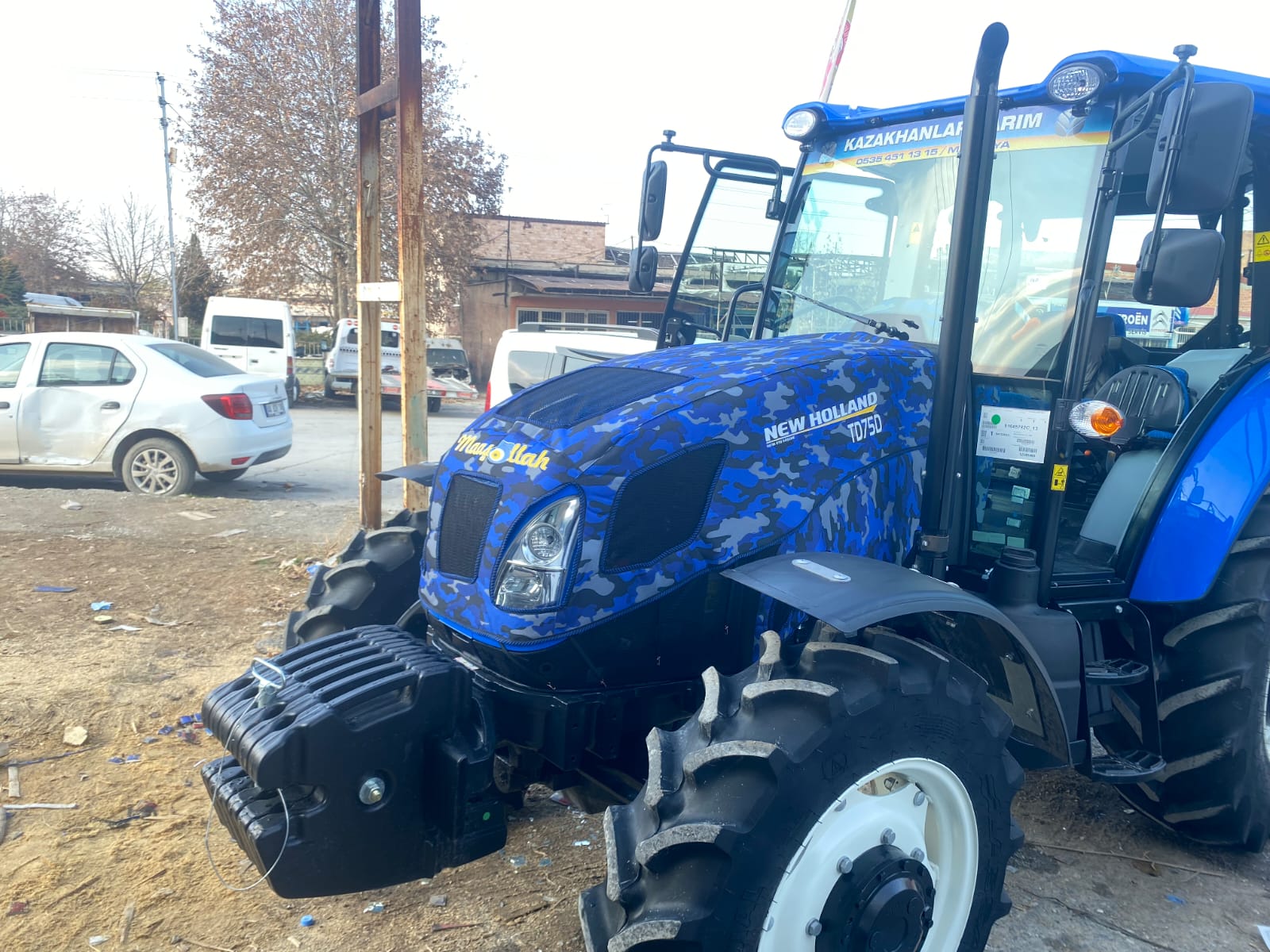 New Holland TD75D Traktör Kılıfı – Su Geçirmez, Solmaz, Tam Uyum |
