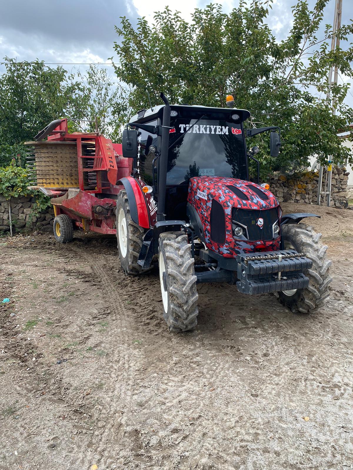 Erkunt 65E Traktör Kılıfı – 4 Mevsim Tam Koruma